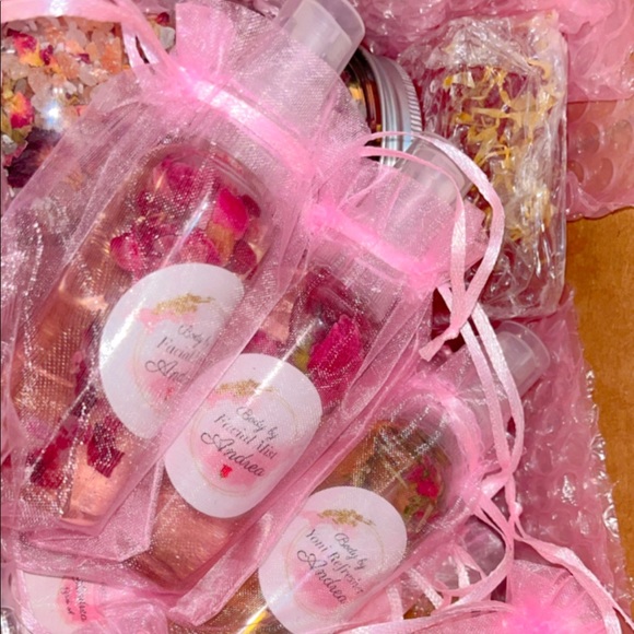 Check out my stories💕 - Picture 7 of 16